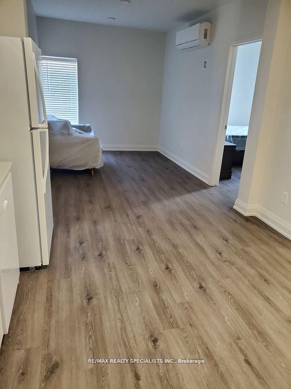 307 King Street E, Unit 206 - Photo 7