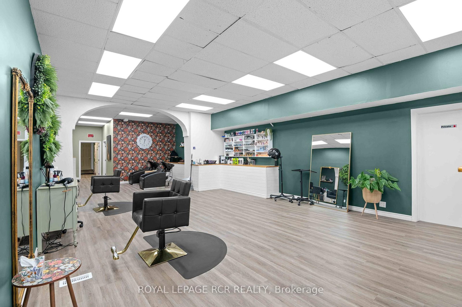 28 SYKES Street N - Photo 13