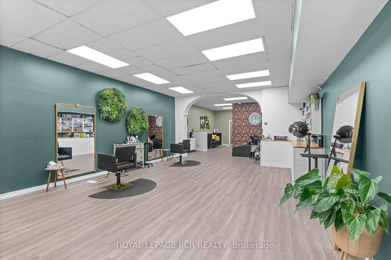 28 SYKES Street N - Photo 14