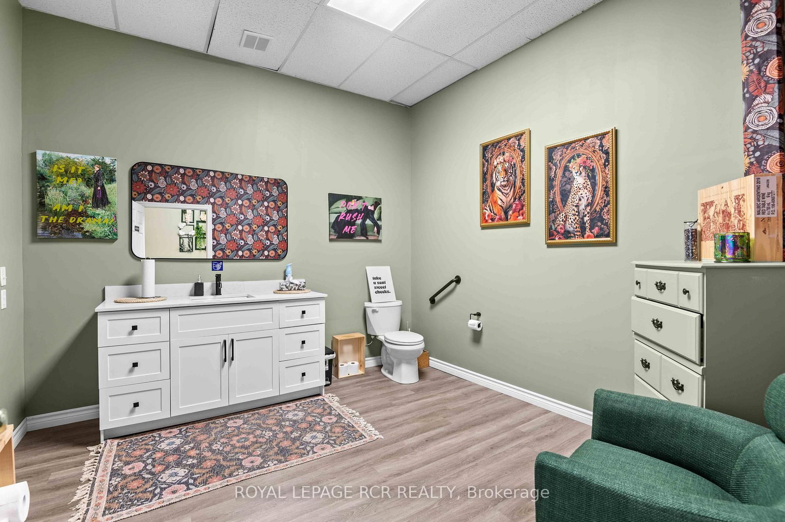 28 SYKES Street N - Photo 19