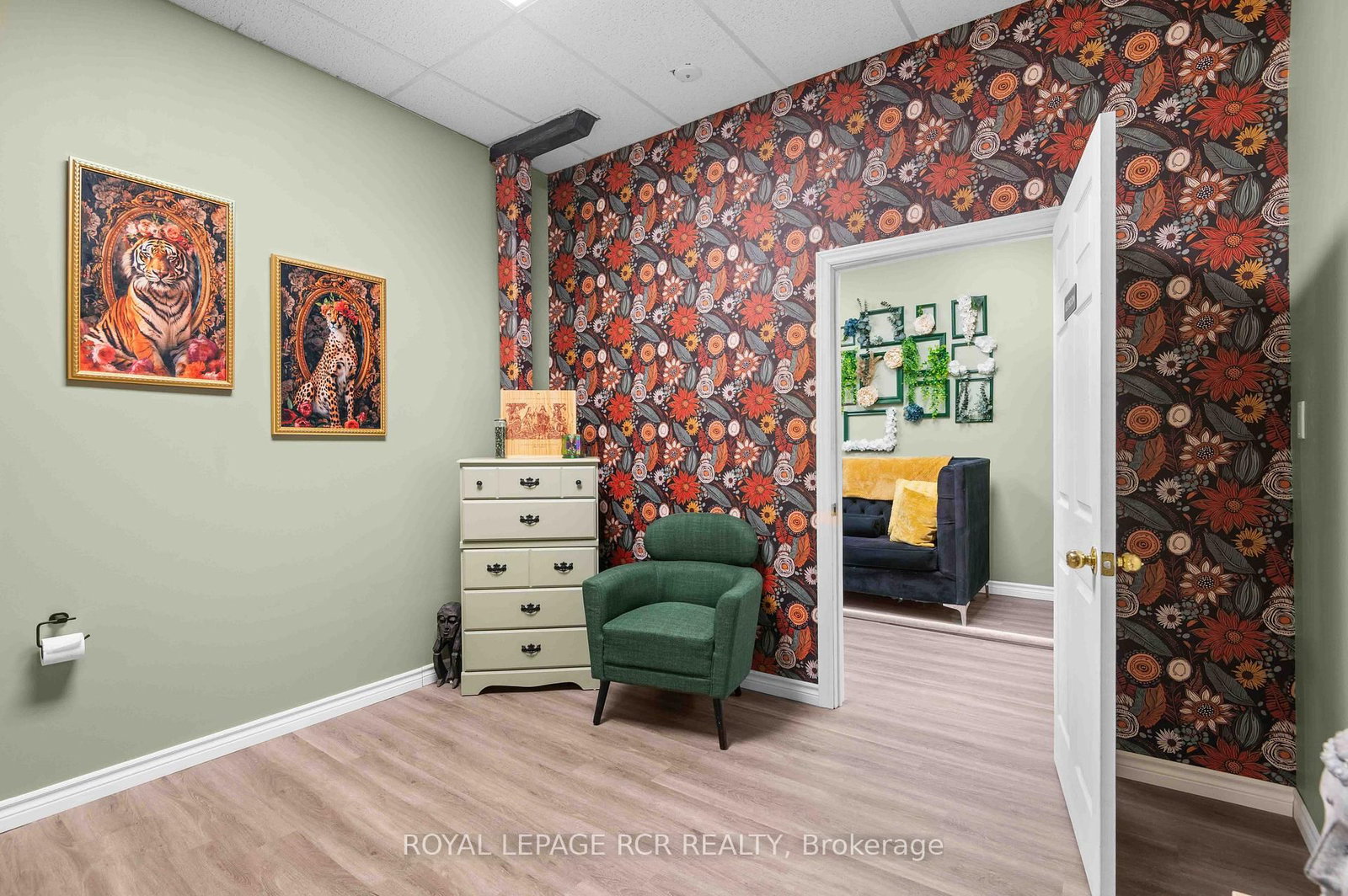 28 SYKES Street N - Photo 20