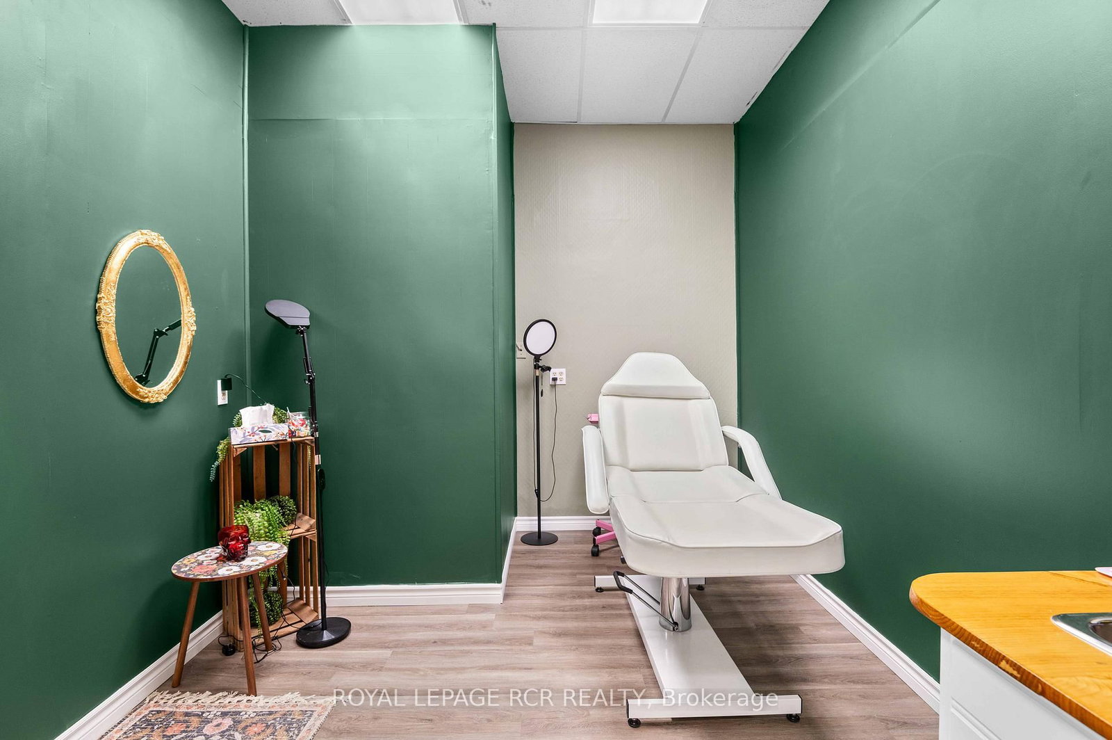 28 SYKES Street N - Photo 21