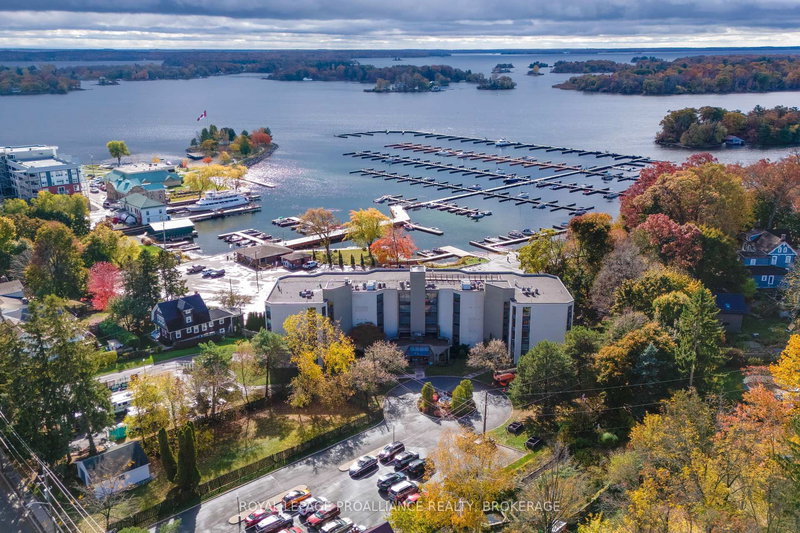 302 - 50 Market St, Gananoque, K7G 2M3 | Image 2