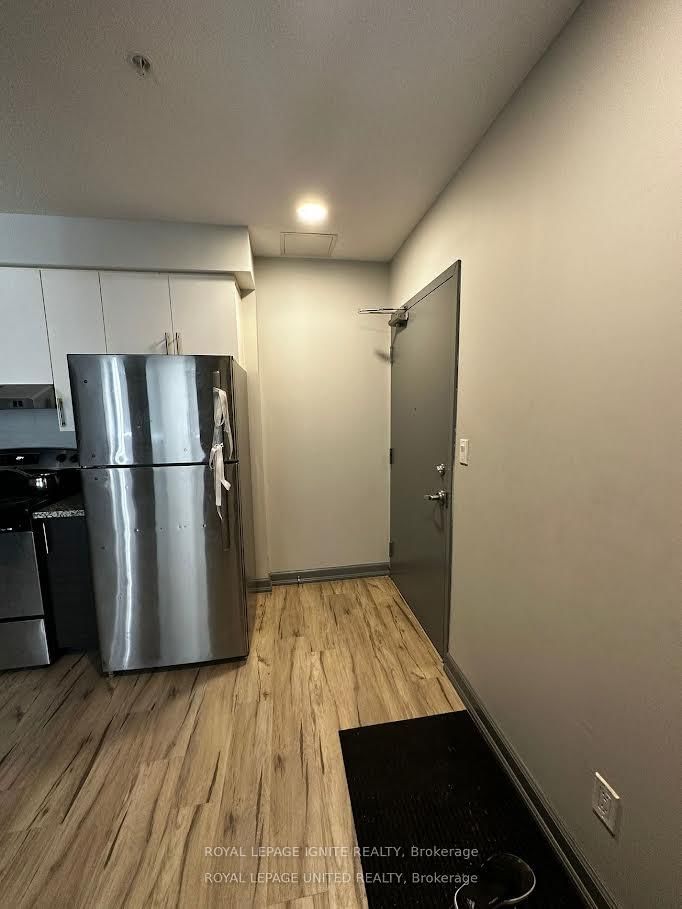 258A Sunview Street, Unit 111 - Photo 3