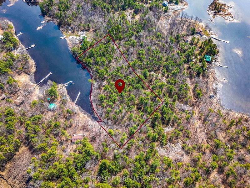 3320 Island 1040 Georgian Bay, Georgian Bay, P0E 1E0 | Image 2