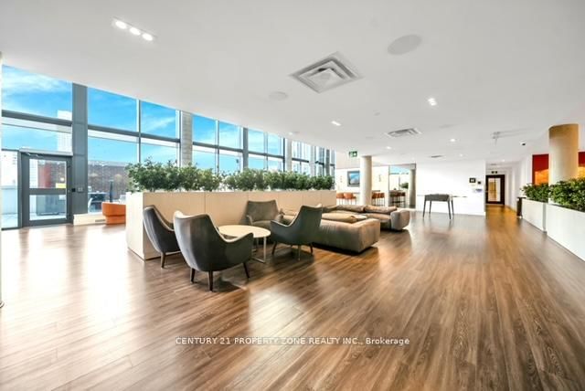 25 Wellington Street, Unit 1914 - Photo 18