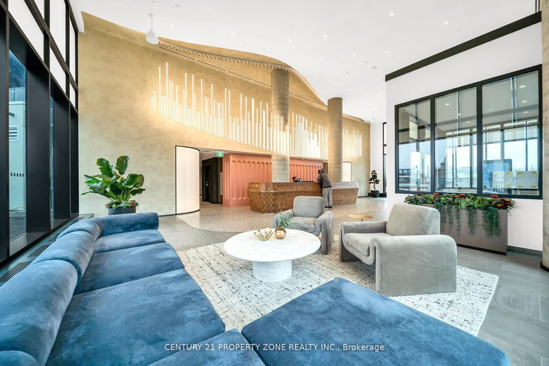 1914 - 25 Wellington St, Kitchener, N2G 0G5 | Image 3