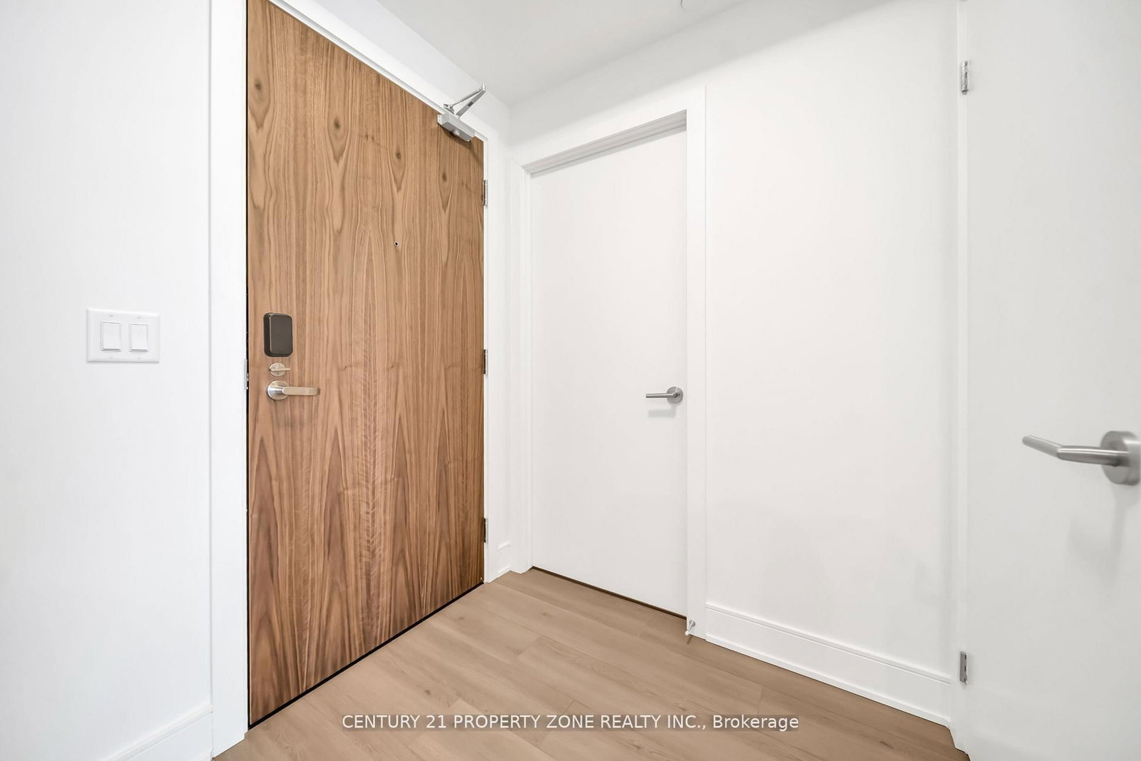 25 Wellington Street, Unit 1914 - Photo 6