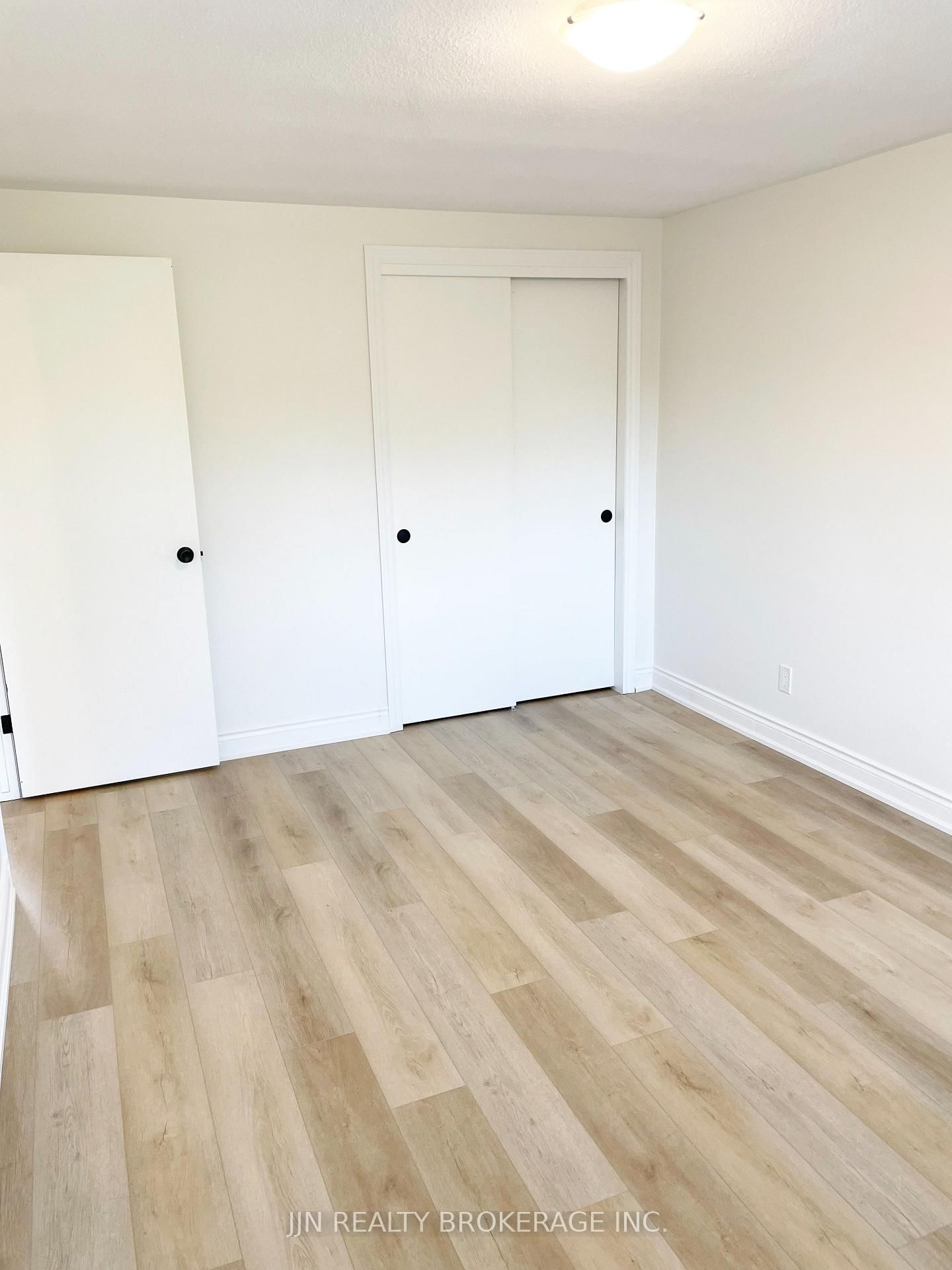 54 Nello Street - Photo 14