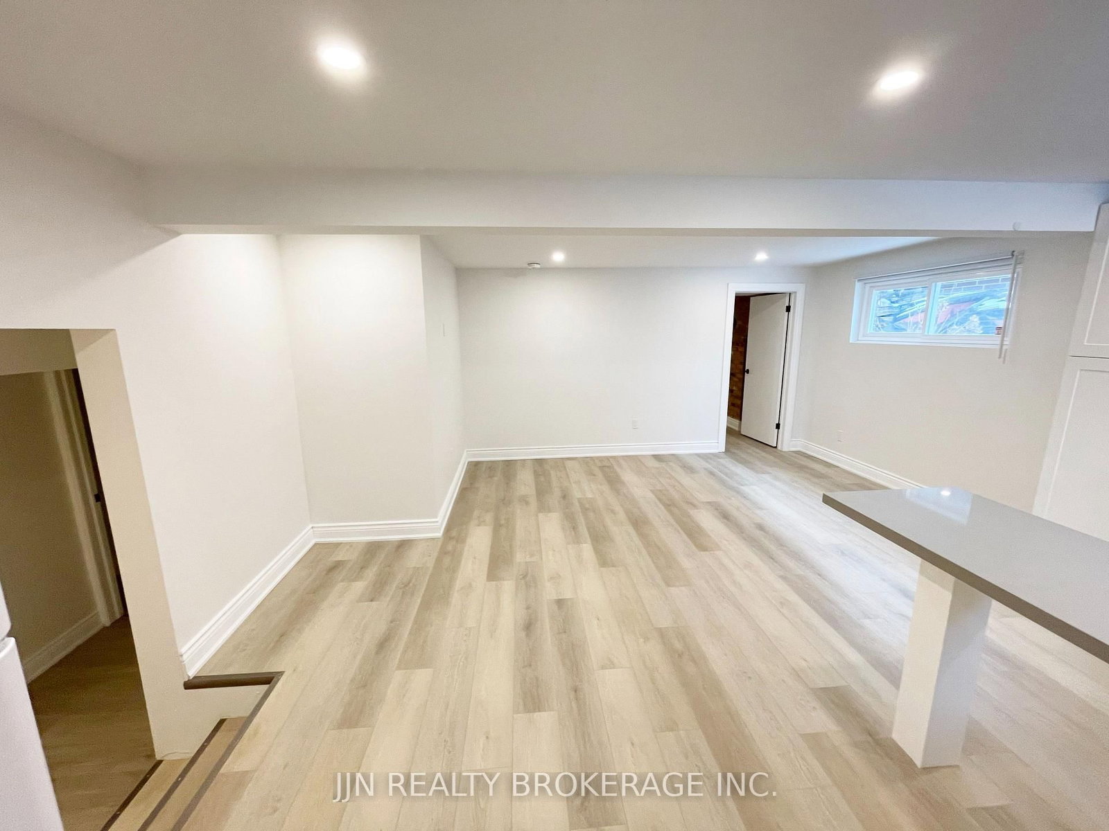 54 Nello Street - Photo 21