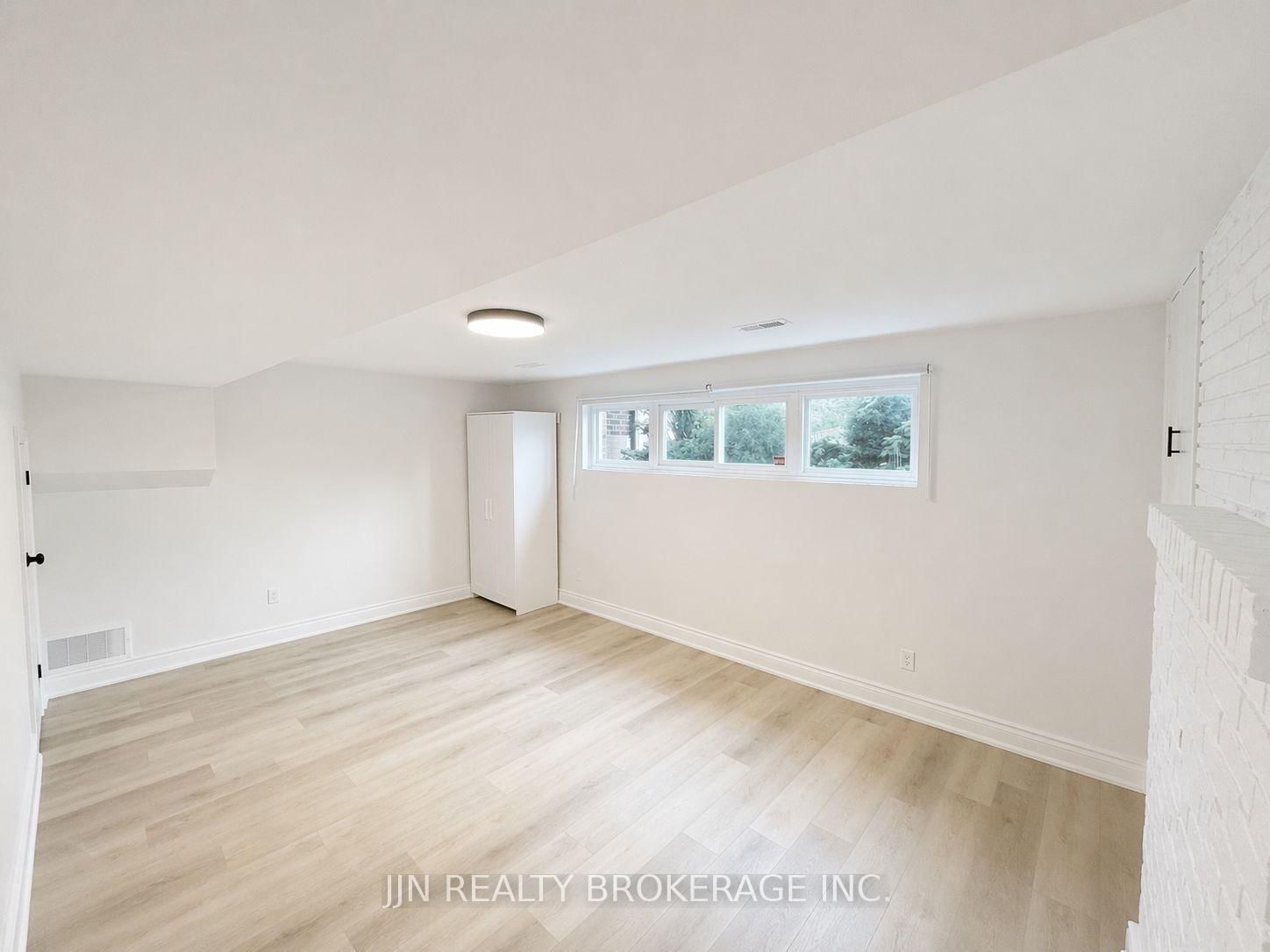 54 Nello Street - Photo 28