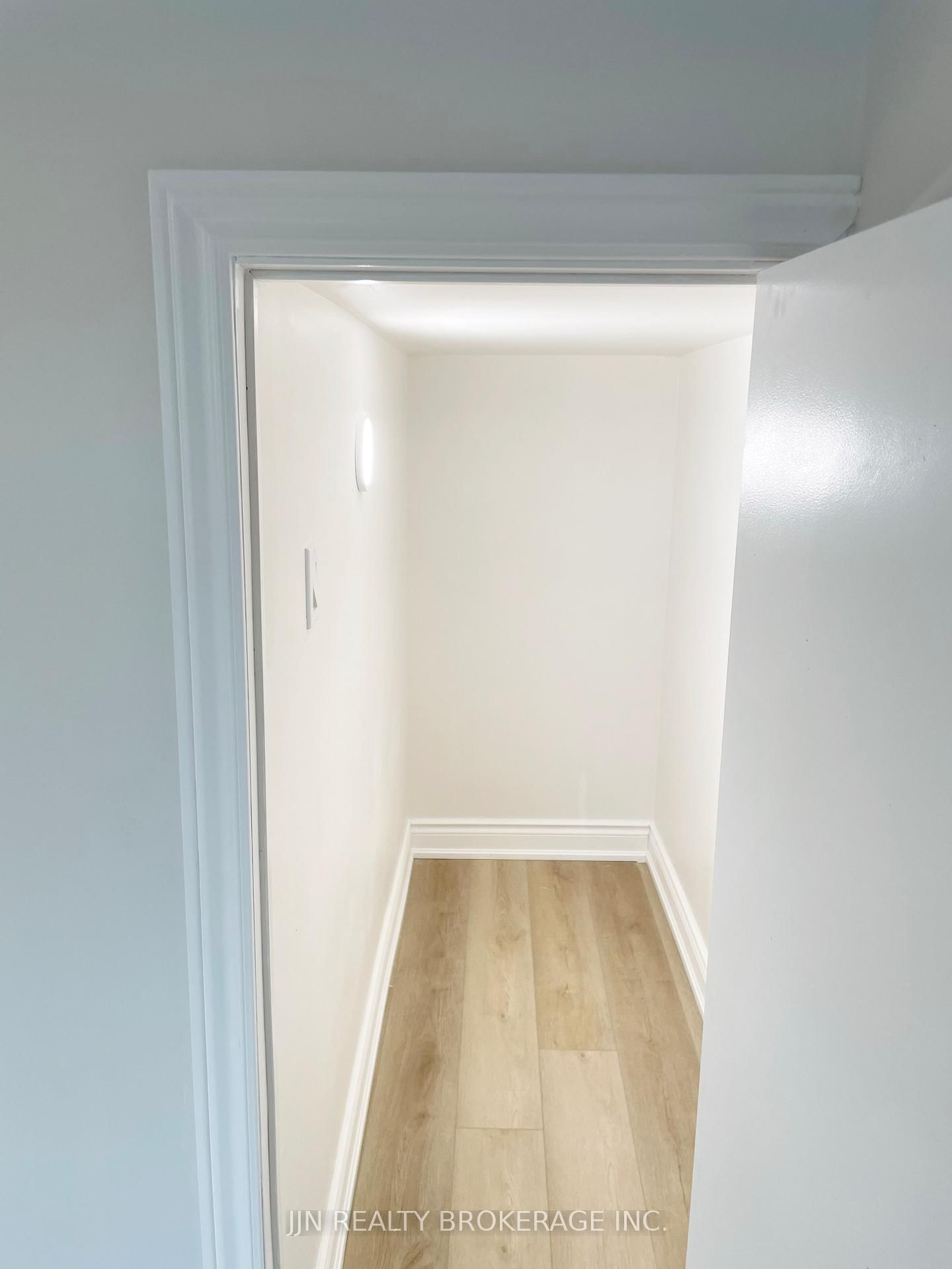 54 Nello Street - Photo 30