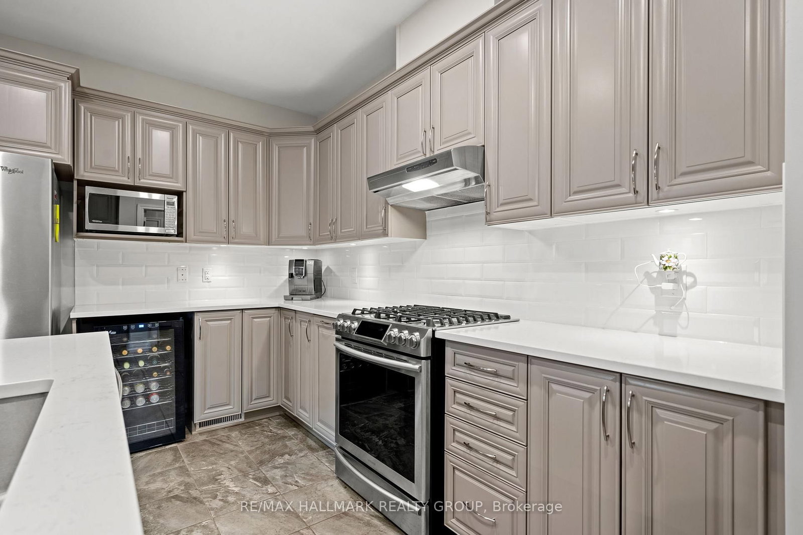 321 Hepatica Way - Photo 13