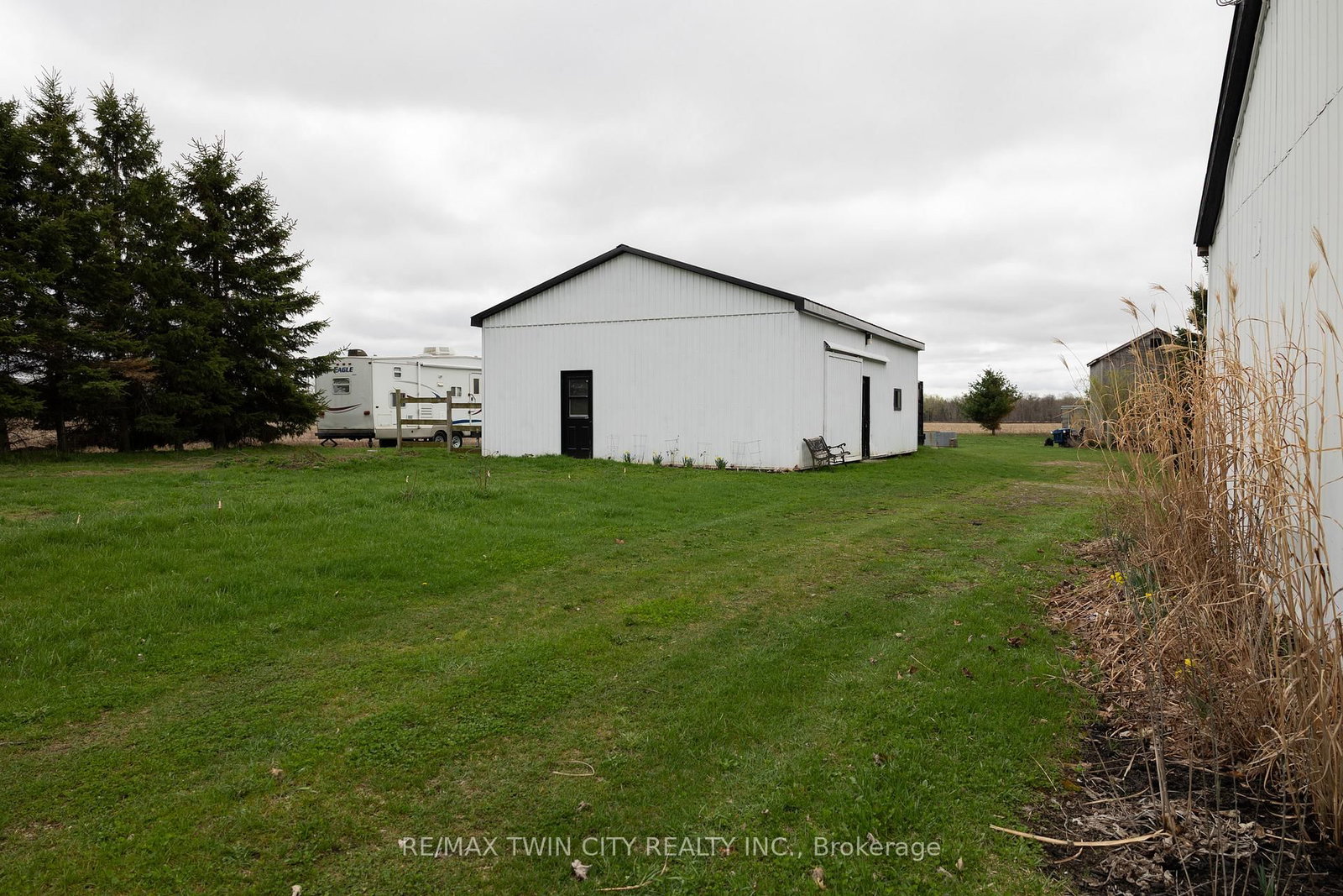 8 CONC. 8 TOWNSEND • Norfolk, ON photo 11