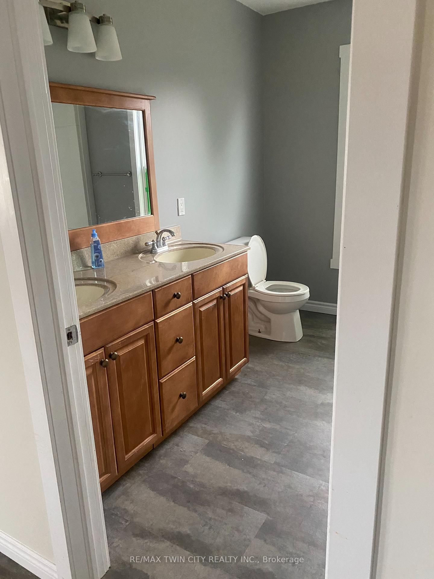 8 CONC. 8 TOWNSEND • Norfolk, ON photo 21