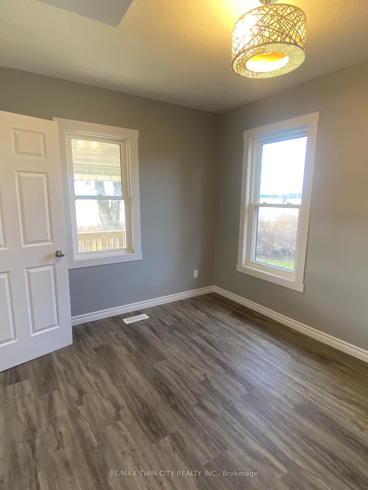 8 CONC. 8 TOWNSEND • Norfolk, ON photo 25