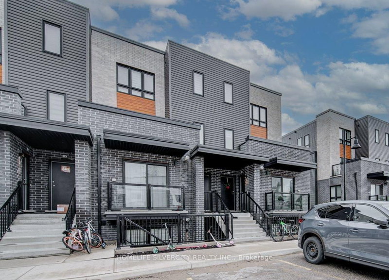 #18 - 235 Chapel Hill Dr, Kitchener, N2R 0S4 | Image 2