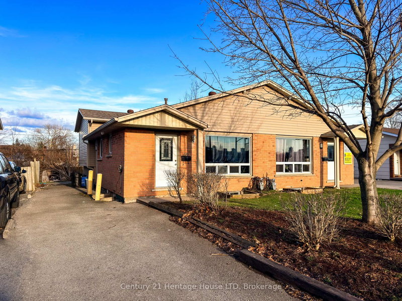 home for sale on 542 First Avenue N