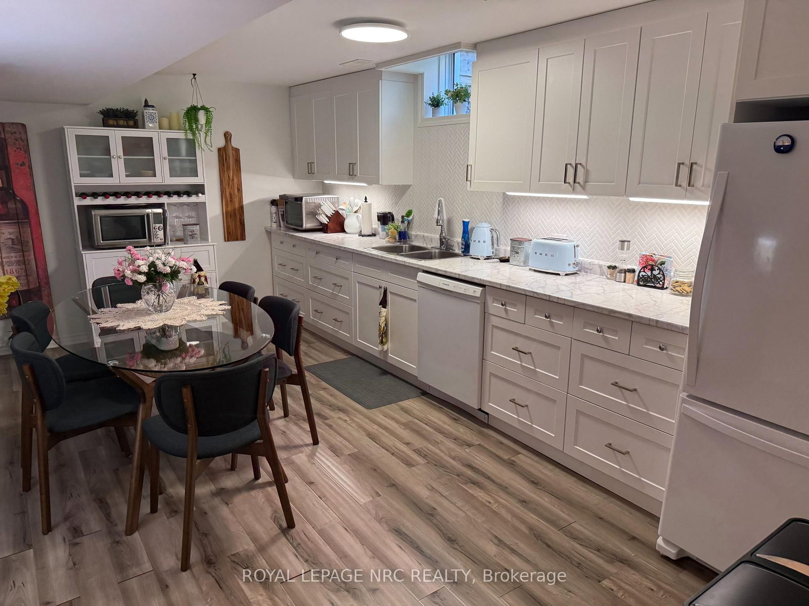 58 Loretta Drive - Photo 5