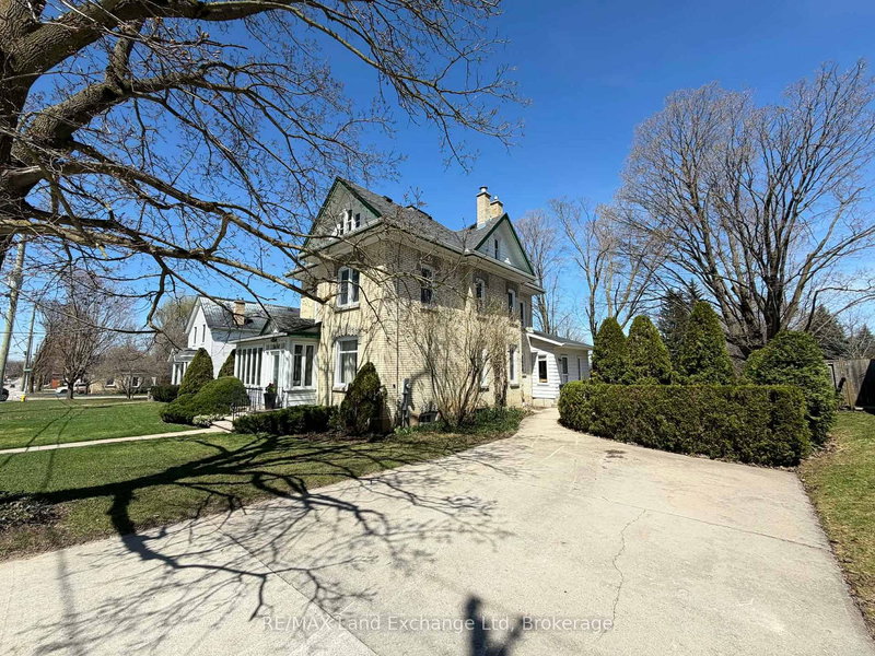 85 Patrick St E, North Huron, N0G 2W0 | Image 3