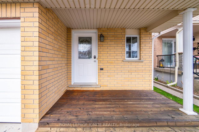 30 Bridlewreath Street