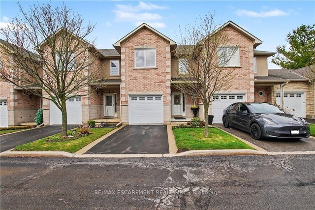 44 - 81 Valridge Drive