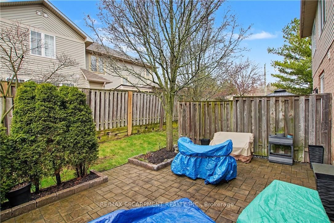 Townhouse for sale at 44-81 Valridge Drive, Hamilton, Ontario, L9G 5B6 - Ancaster - MLS: X13022266