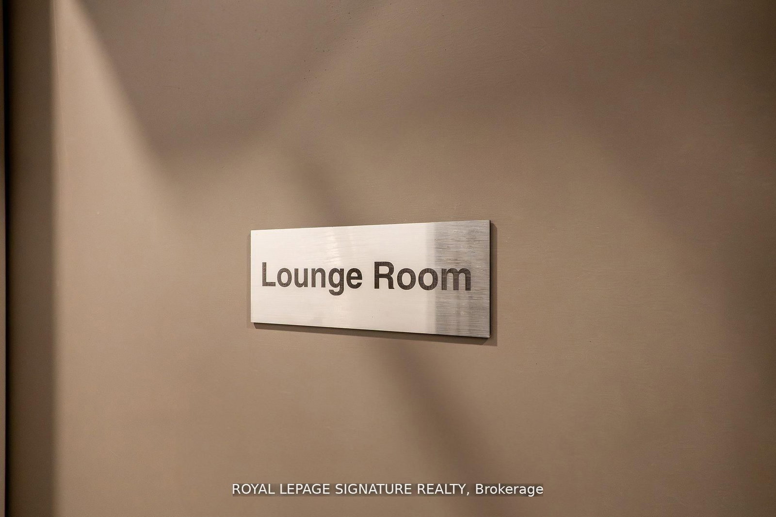 308 Lester Street, Unit 431 - Photo 22