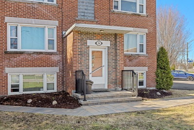 54 Centennial Boulevard • Ottawa, ON photo 4