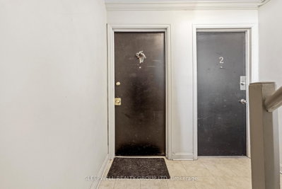 54 Centennial Boulevard • Ottawa, ON photo 6
