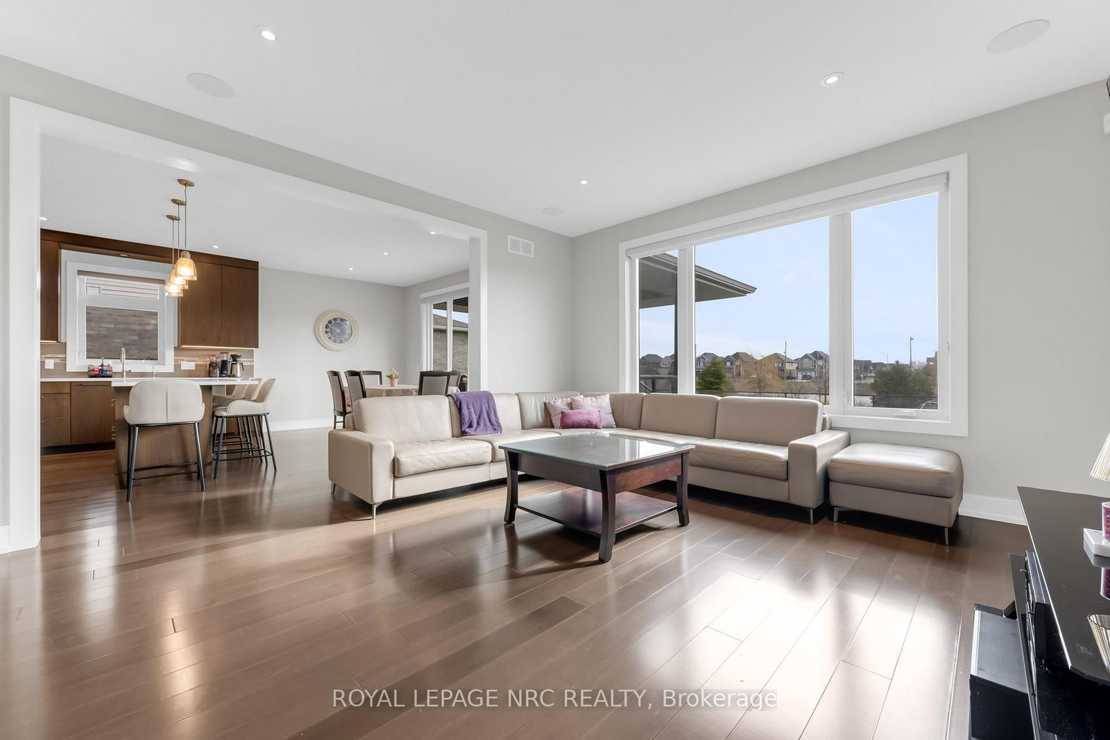 80 Days Avenue - Photo 15