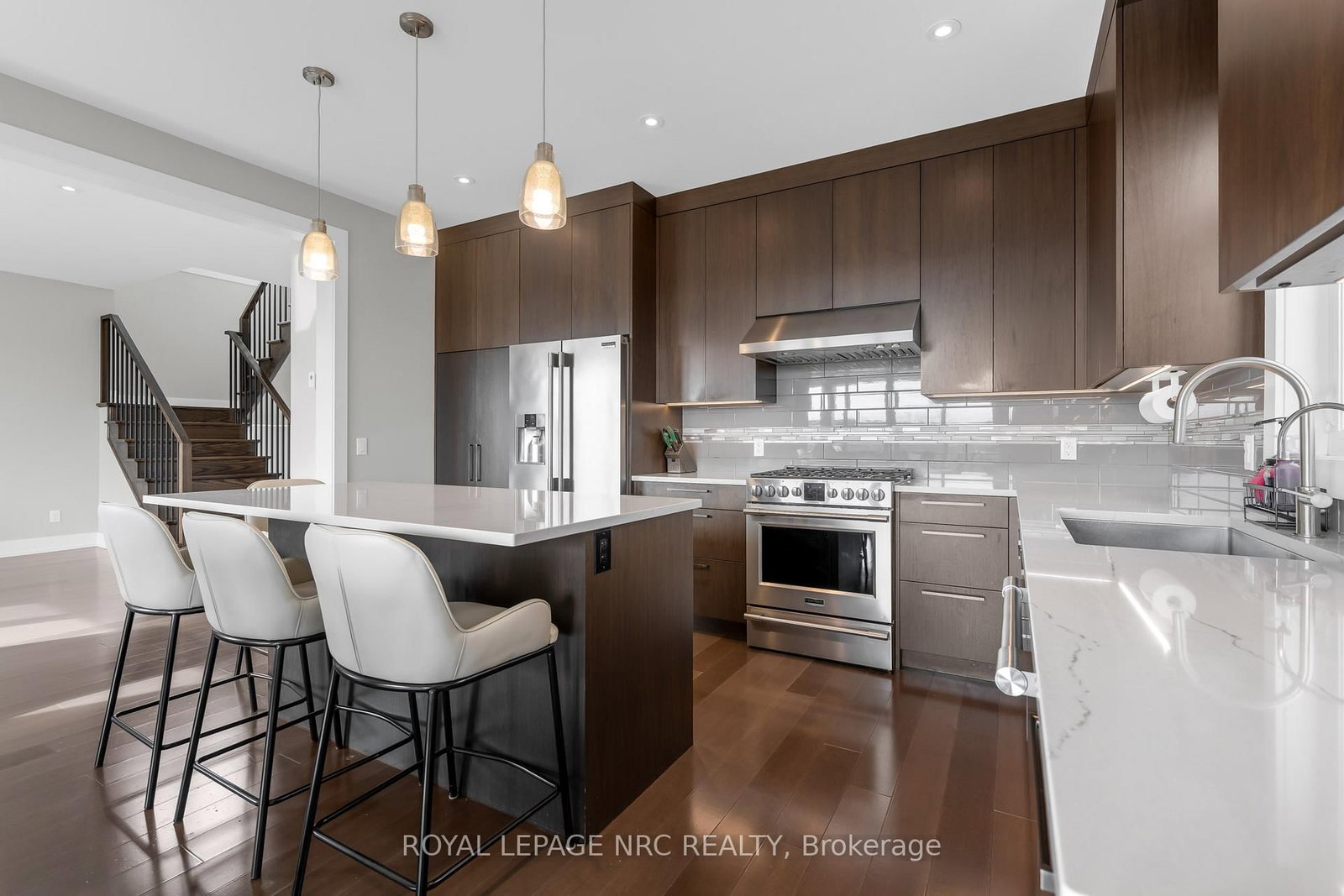 80 Days Avenue - Photo 20