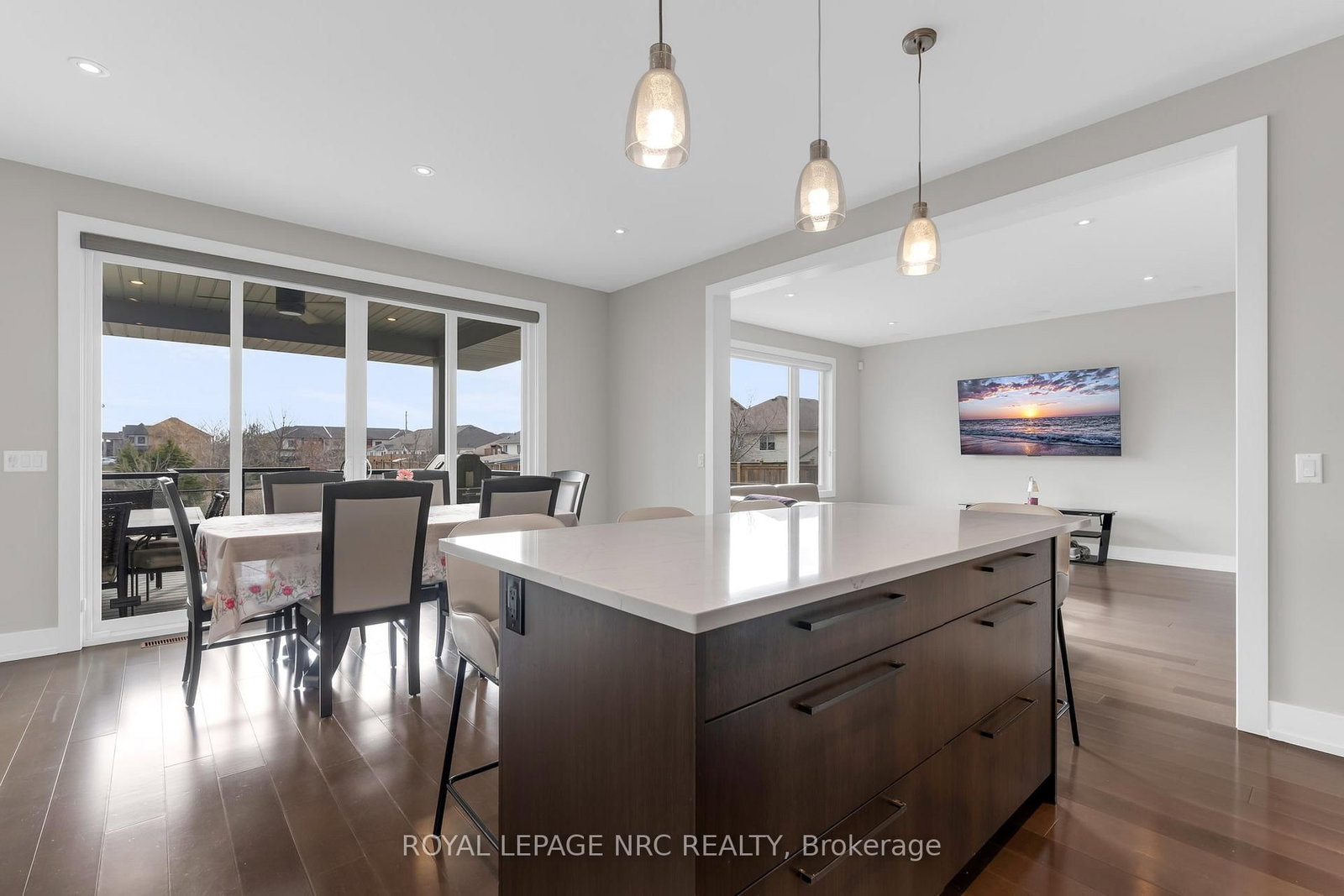 80 Days Avenue - Photo 22