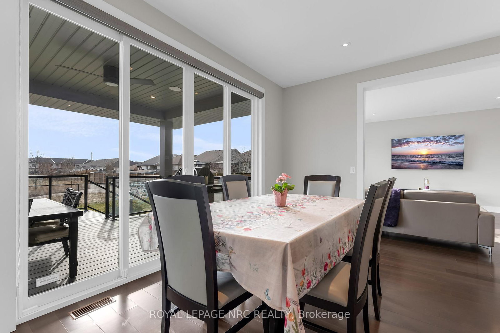 80 Days Avenue - Photo 24