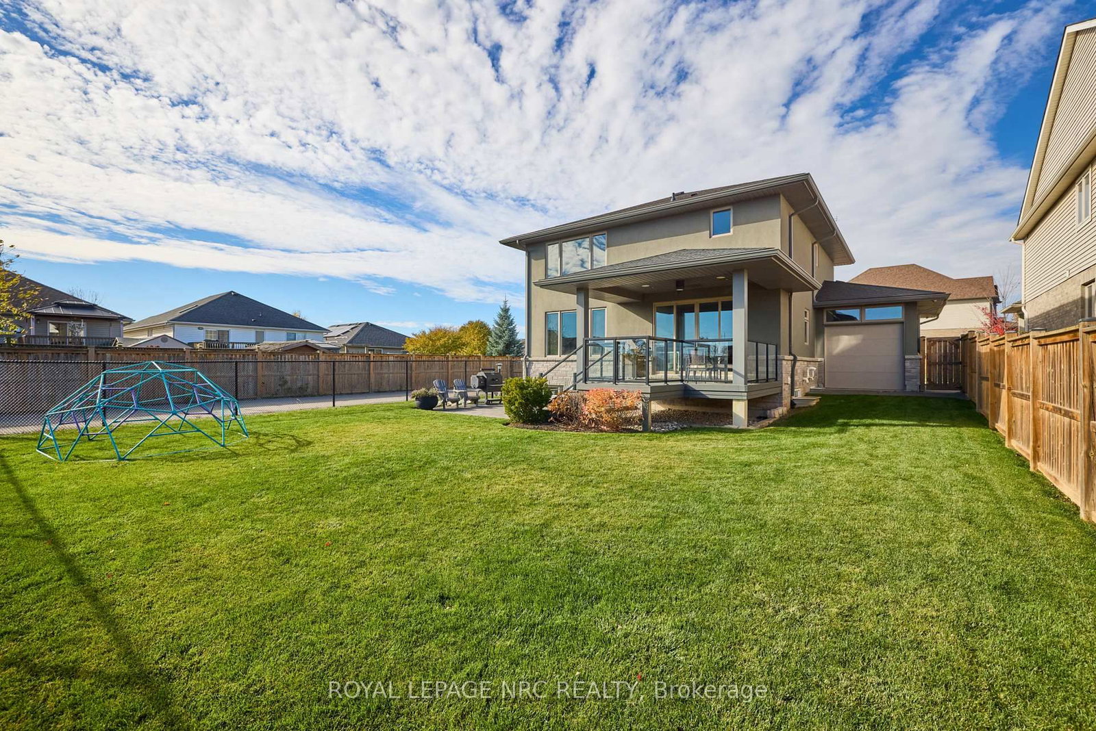 80 Days Avenue - Photo 4