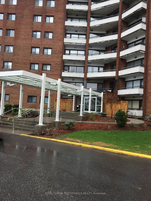 1113 - 20 Chesterton Drive