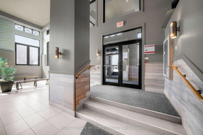 Unit 320 — 429 Kent Street — photo 5