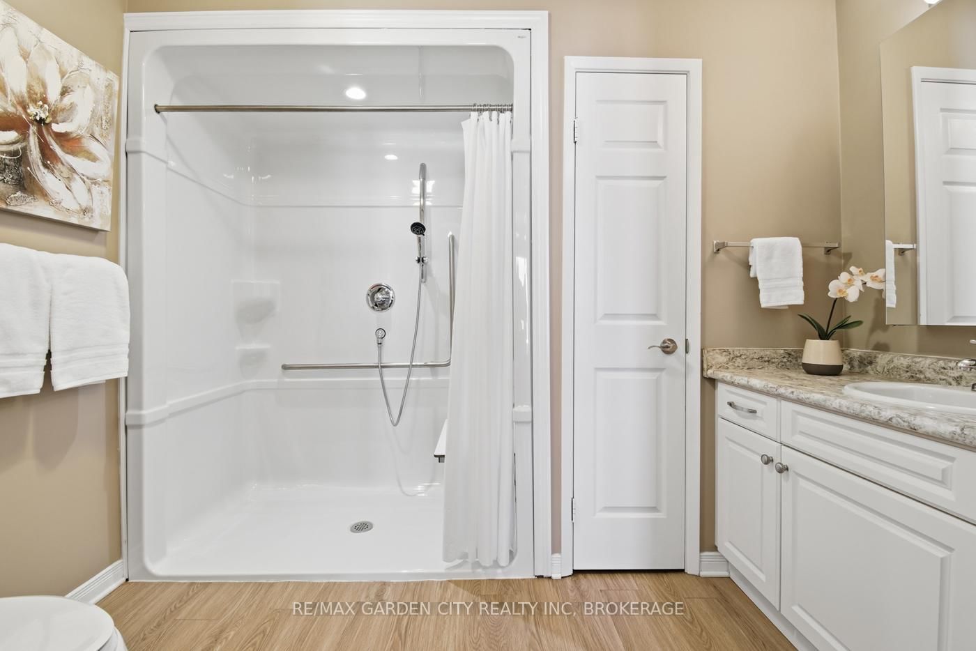 16 Sullivan Avenue, Unit 307 - Photo 13