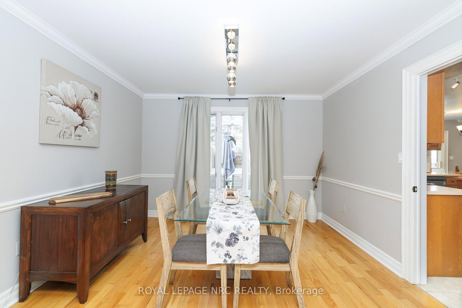 Detached House for sale at 9 Nursery Lane, Pelham, Ontario, L0S 1E1 - Fonthill - MLS: X13022558