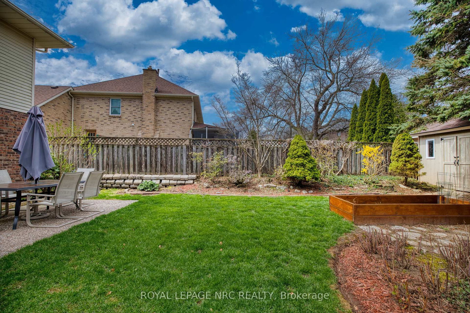 Detached House for sale at 9 Nursery Lane, Pelham, Ontario, L0S 1E1 - Fonthill - MLS: X13022558