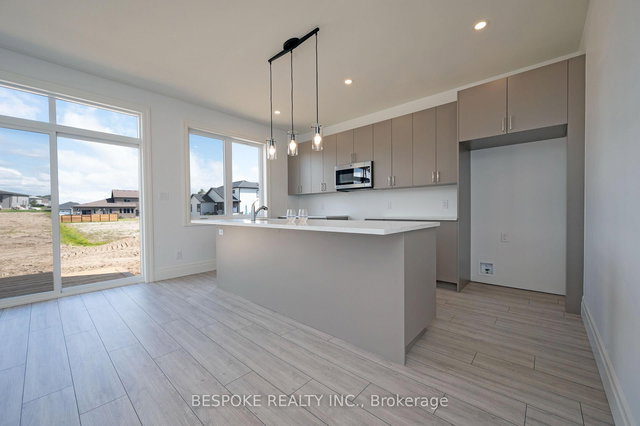 212 Beasley Crescent