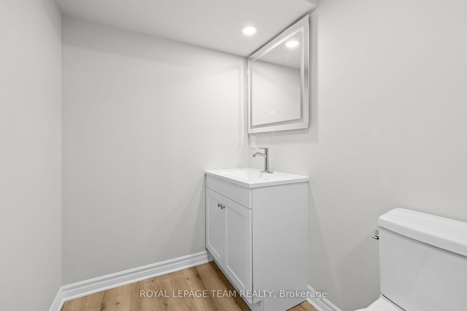 1420 Hayes Street, Unit A - Photo 11