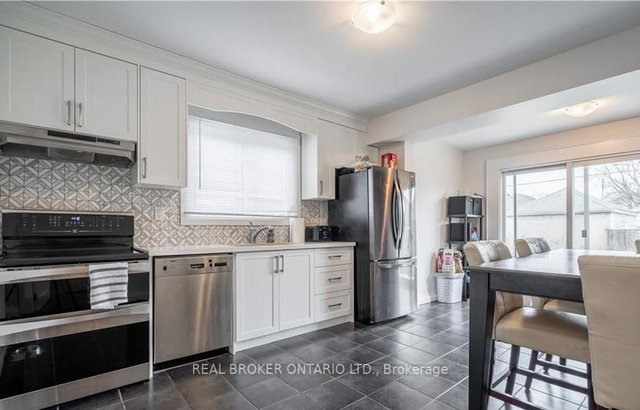 MAIN - 301 Wallace Avenue S