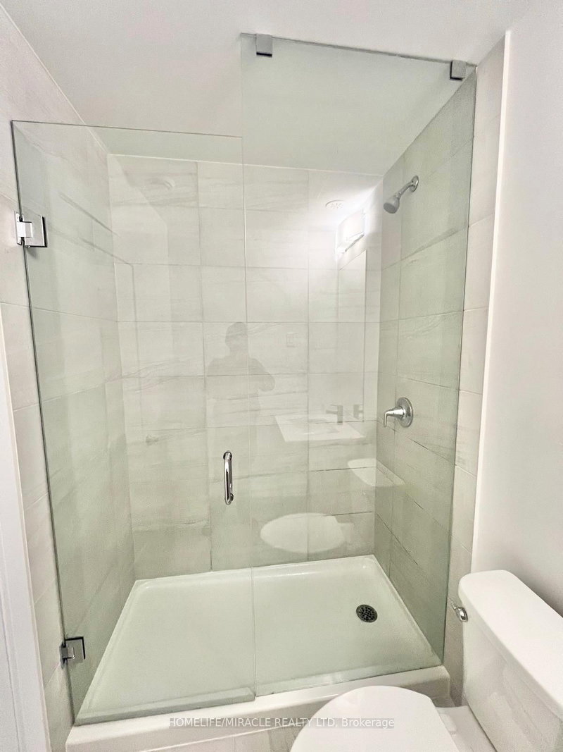 P26 - 25 Palace St, Kitchener, N2E 0L2 | Image 3