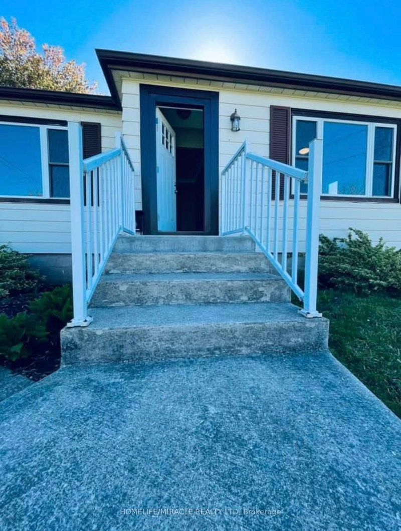 6746 Betty Ave, Niagara Falls, L2G 5W3 | Image 2