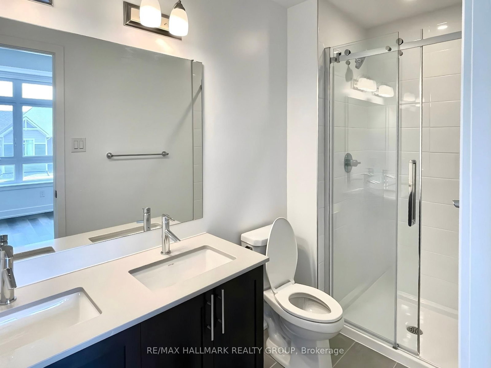 300 Tulum Crescent, Unit i - Photo 11