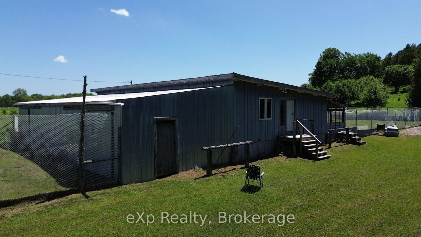 125 Lake Drive • West Grey, ON photo 11