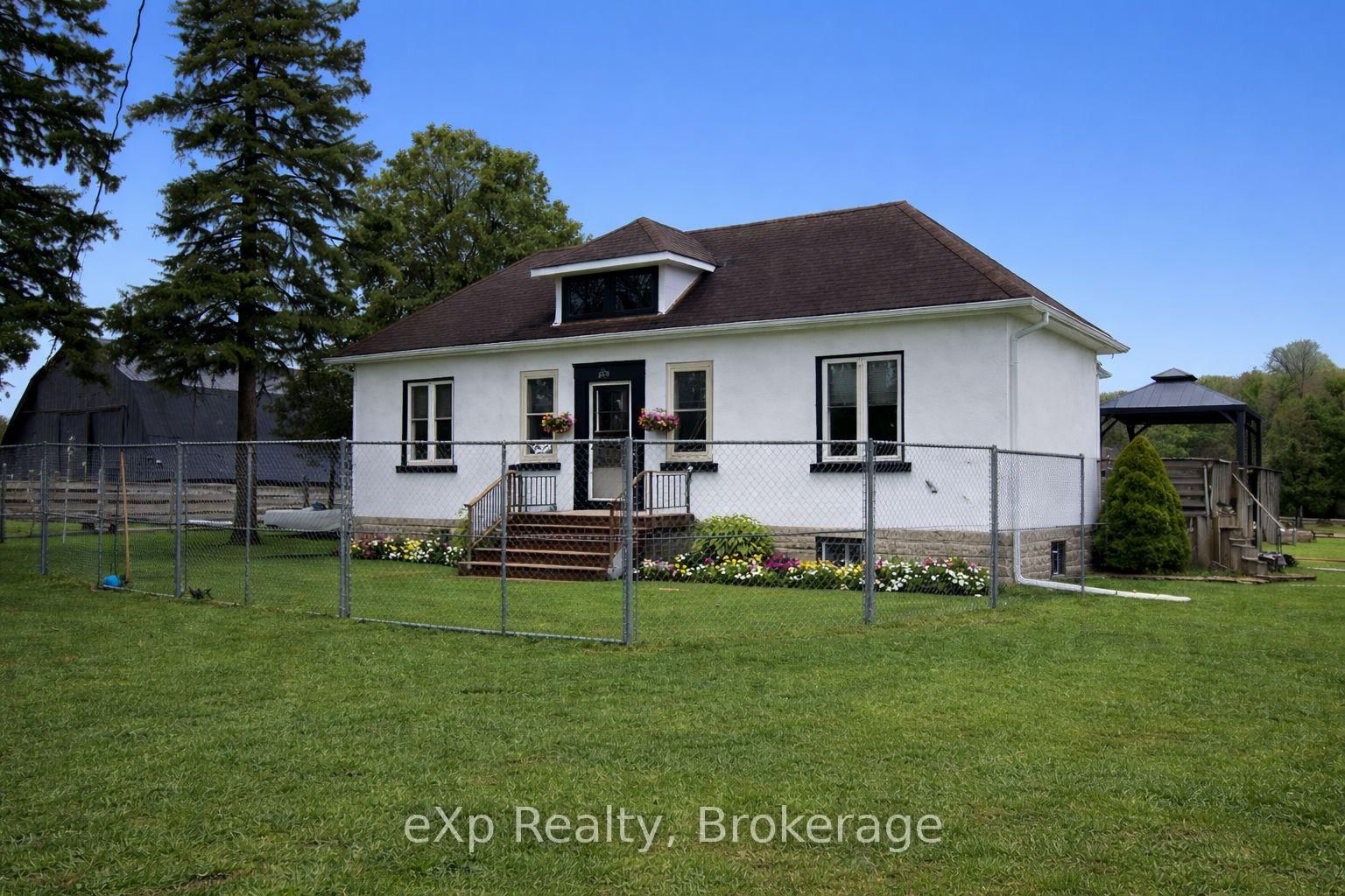 125 Lake Drive • West Grey, ON photo 18