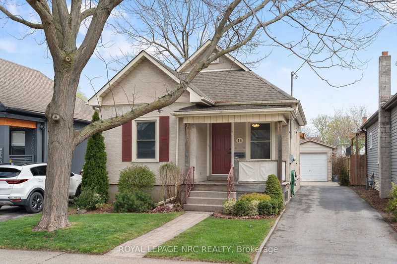 home for sale on 16 McGhie Street