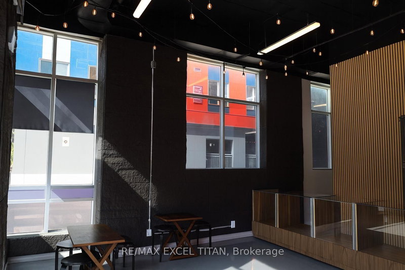 258A Sunview St, Waterloo, N2L 0H6 | Image 2